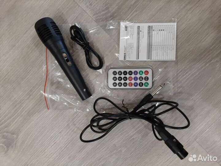 Колонка Borofone bluetooth караоке