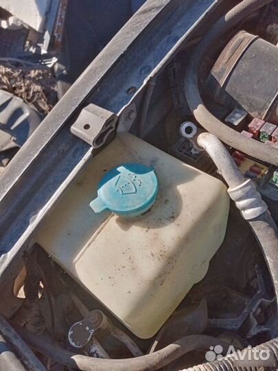 Бачок омывателя Kia Sportage 2001