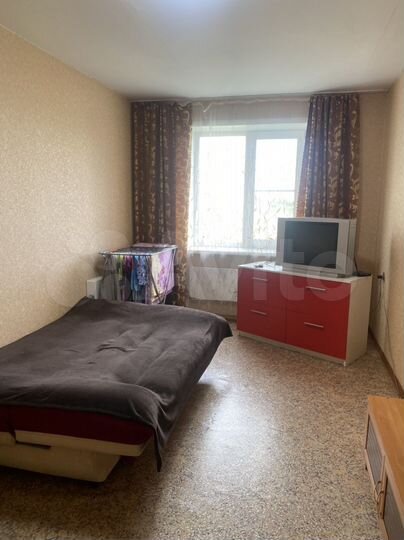 2-к. квартира, 58 м², 1/3 эт.