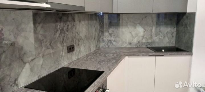 Фартук из стекла на кухню заказать Стеновая панель