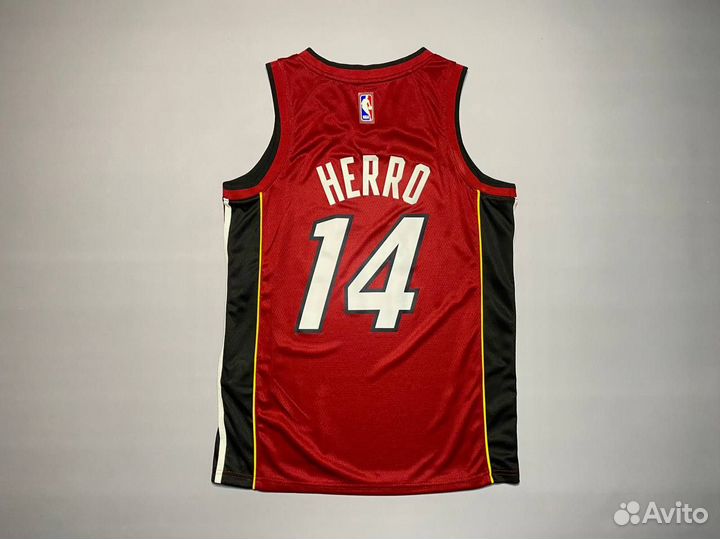 Баскетбольная джерси Тайлер Хирро