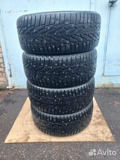 Nokian Tyres Hakkapeliitta 7 SUV 245/45 R19