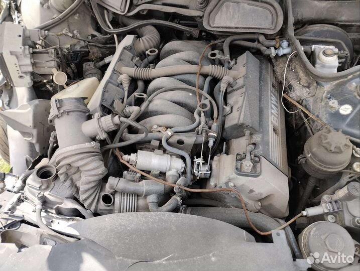 BMW 7 запчасти е38
