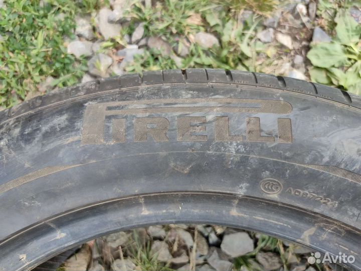 Pirelli P Zero PZ4 275/50 R20 99W