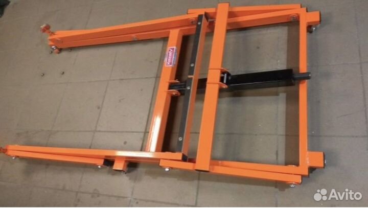 Подъемник для снегохода