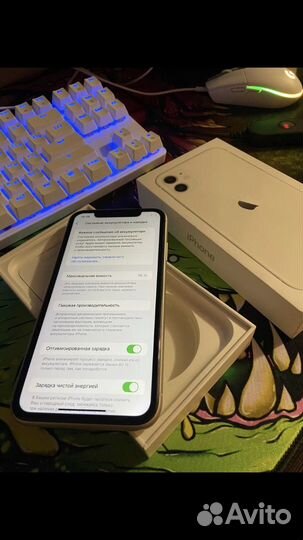 iPhone 11, 64 ГБ