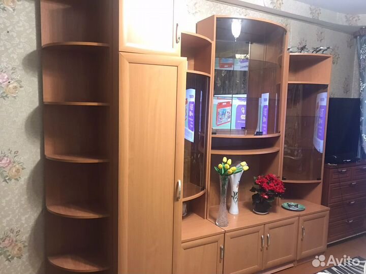 Стенка в гостиную