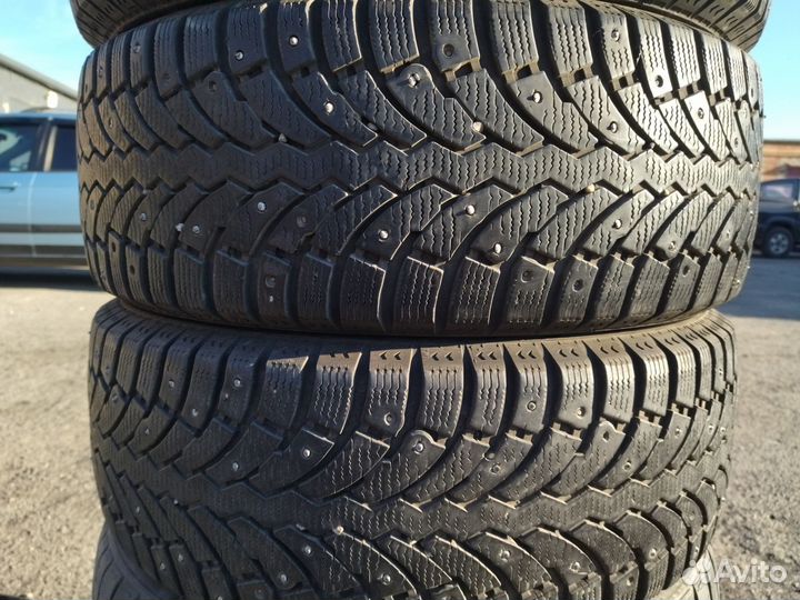 Pirelli Formula Ice 205/55 R16