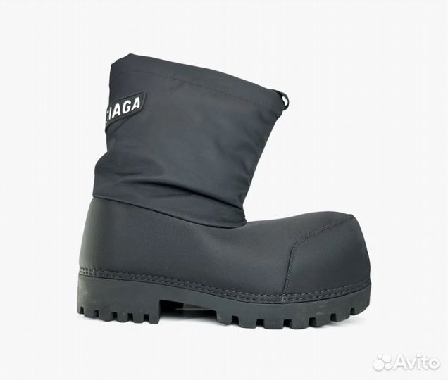 Balenciaga alsaka boots