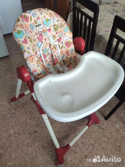 Стульчик для кормления babyton