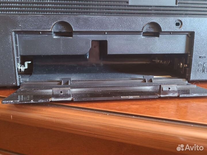 Кассетный магнитофон National Panasonic