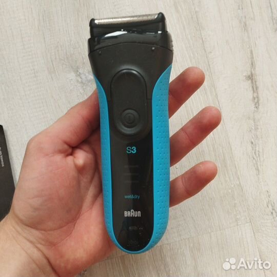 Бритва электрическая braun