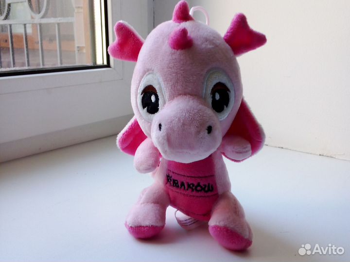 Розовый дракон