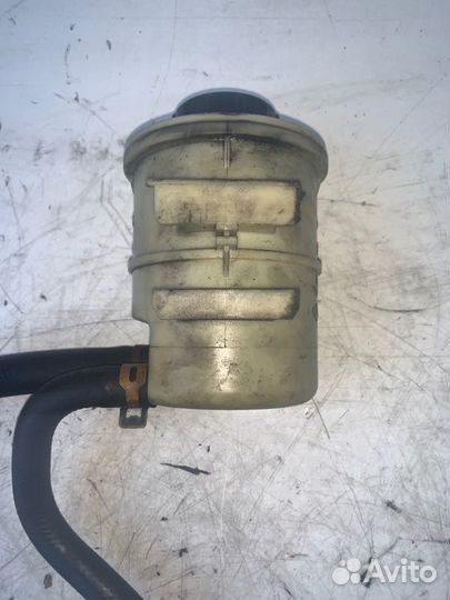 Бачок гидроусилителя руля Renault Logan K7JA710