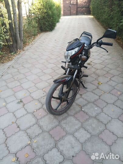 Продаю мопед