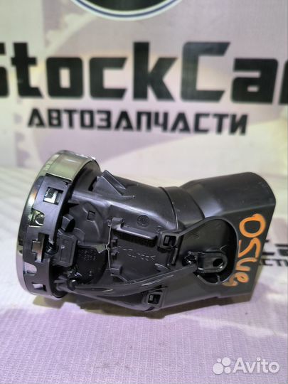 Дефлектор воздушный peugeot 308