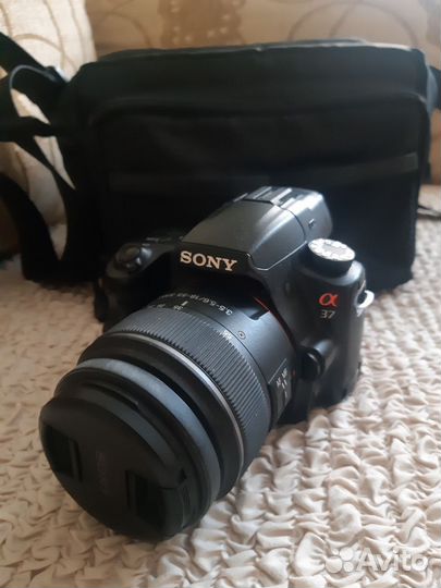 Зеркальный фотоаппарат sony