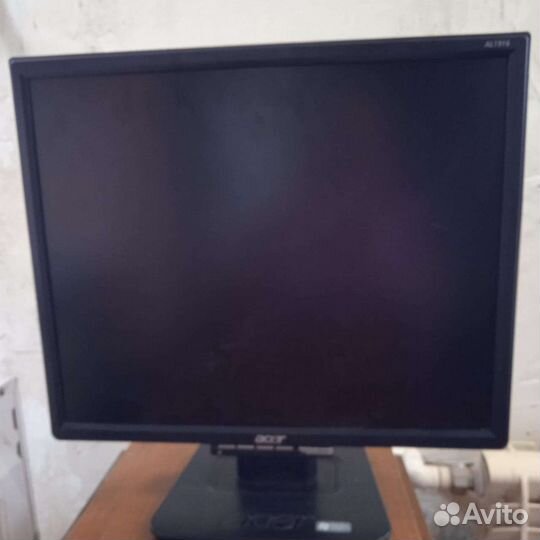 Монитор Acer 19
