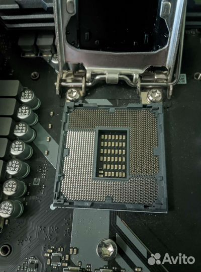 MSI MAG Z490 tomahawk