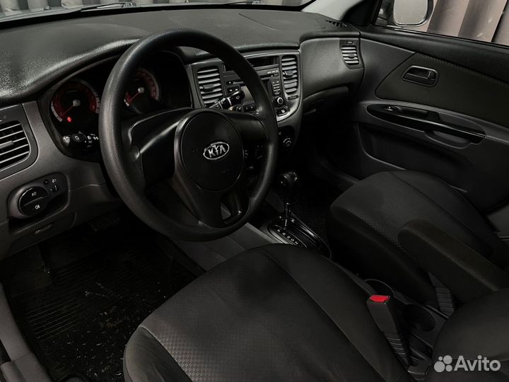 Kia Rio 1.4 AT, 2011, 144 000 км