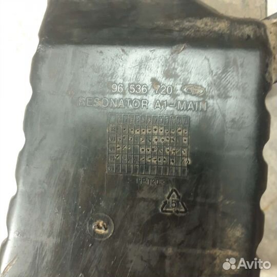 Резонатор воздушного фильтра Шевроле Авео т250