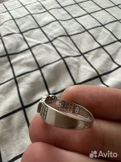 Серебряное кольцо 925 пробы женское