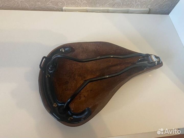Седло для велосипеда кожаное мягкое Brooks