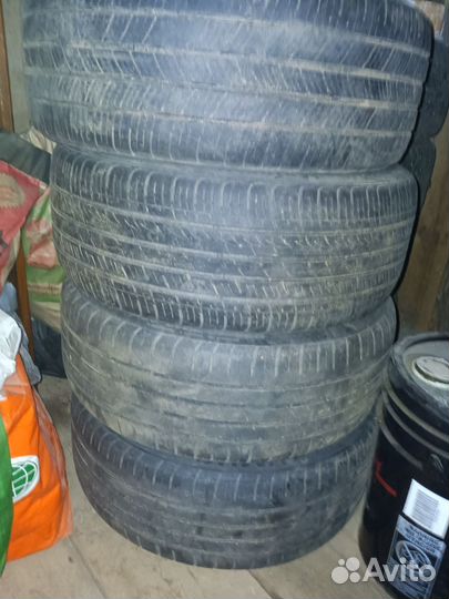 Kumho Eco Solus KL21 215/50 R17