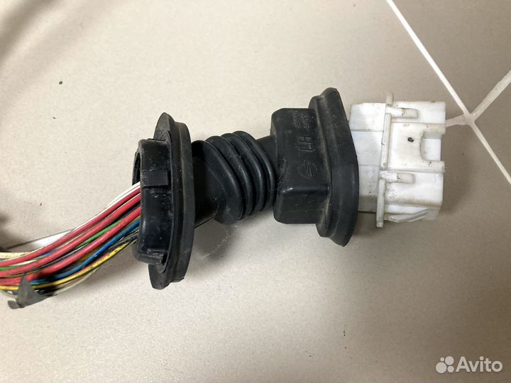 Жгут проводов пер лев двери Ssang Yong Actyon NEW