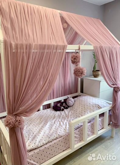 Балдахин на кроватку домик