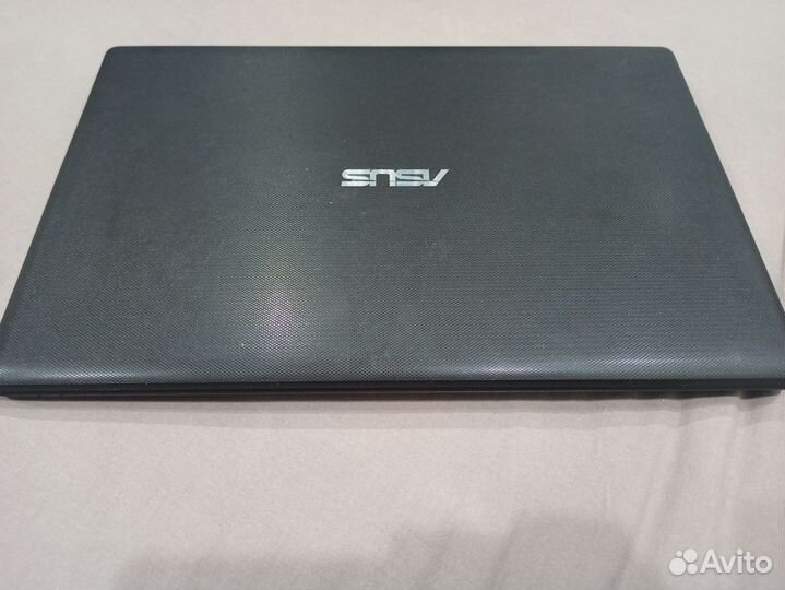 Ноутбук asus