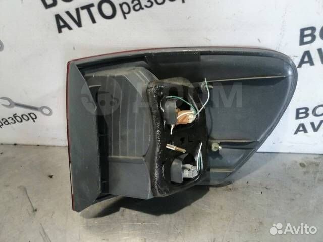 Фонарь (стоп-сигнал) задний левый Toyota Ipsum