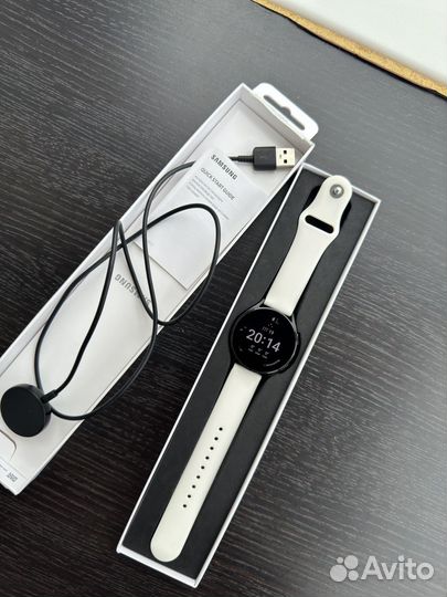 Samsung Galaxy Watch4 44mm