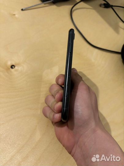 iPhone Xr, 128 ГБ