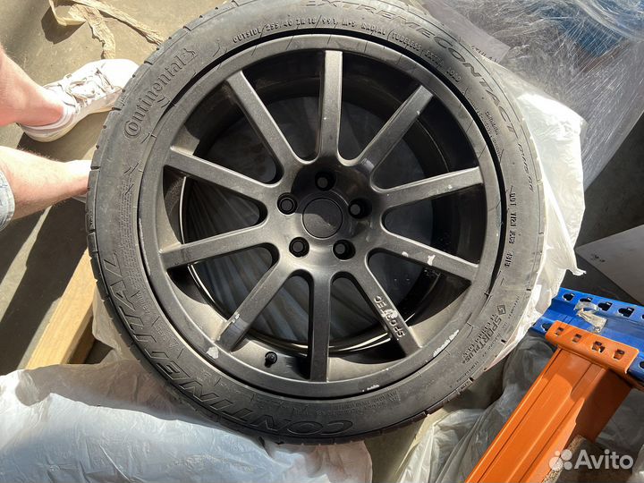 Continental ExtremeContact DWS 255/40 R18 99Y