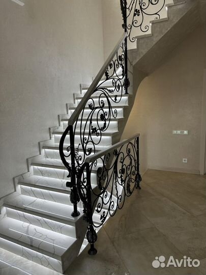 Перила, ограждения для лестницы/Договор, Гарантия