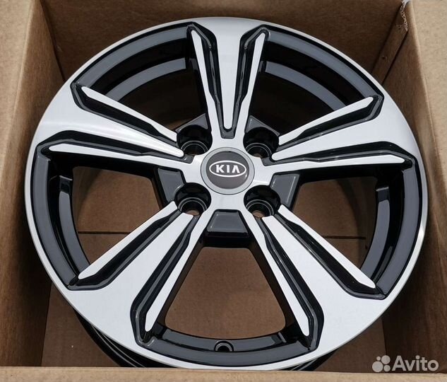 Kia Rio, Hyundai Solaris R15 новые