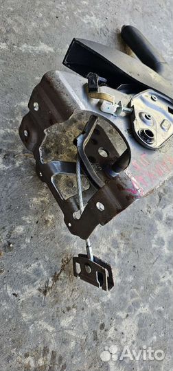 Ручник Nissan Qashqai j10 рычаг стояночгого тормоз