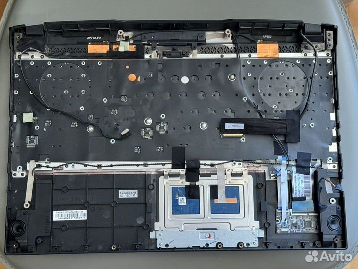 Топкейс с клавиатурой и тачпадом Gigabyte Aorus 15