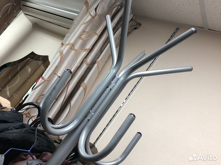 Вешалка для одежды напольная