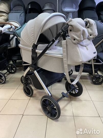 Коляска для новорожденных Luxmom 750 2в1