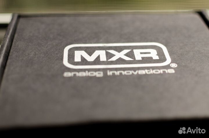 MXR ISO Brick M238 - блок питания гитарный