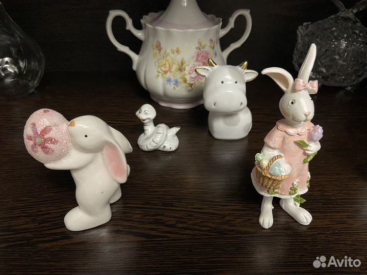 Статуэтки (бык, кролик, змея)
