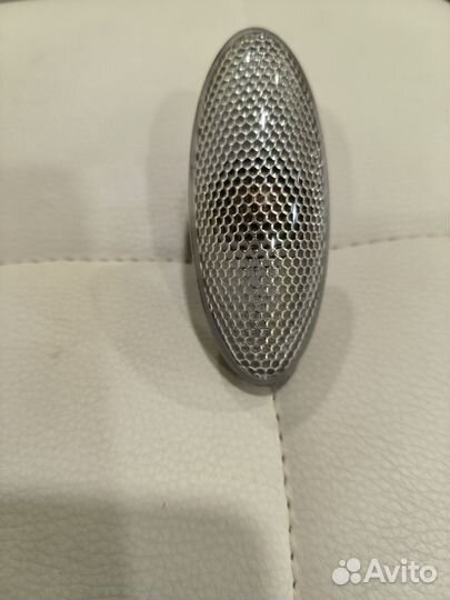 Повторитель поворотника для Toyota Auris E150