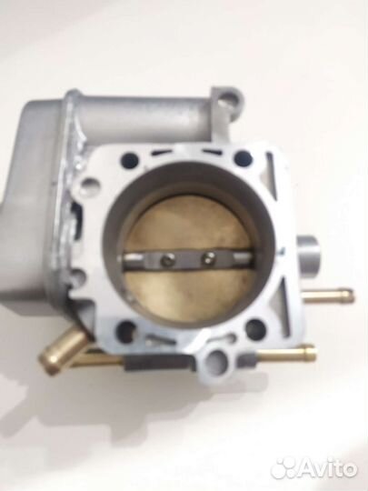 Дроссельная заслонка opel Astra H Z18XE