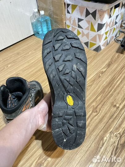 Треккинговые ботинки Lowa