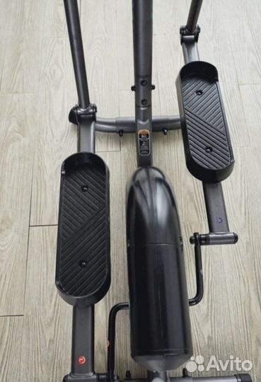 Эллиптический тренажер