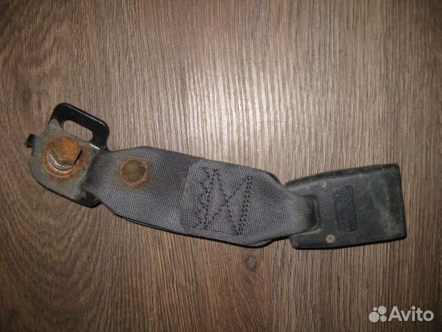 Фиксатор ремня безопасности задний Honda Accord (89-93 года) CB1, CB2, CB3, CB4, CB6, CB7, CB9