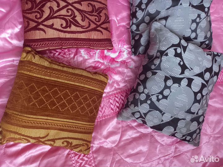 Декоративные подушки