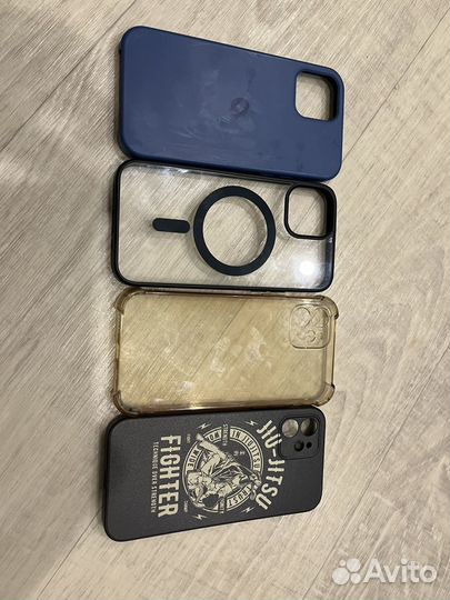 Чехол на айфон 12